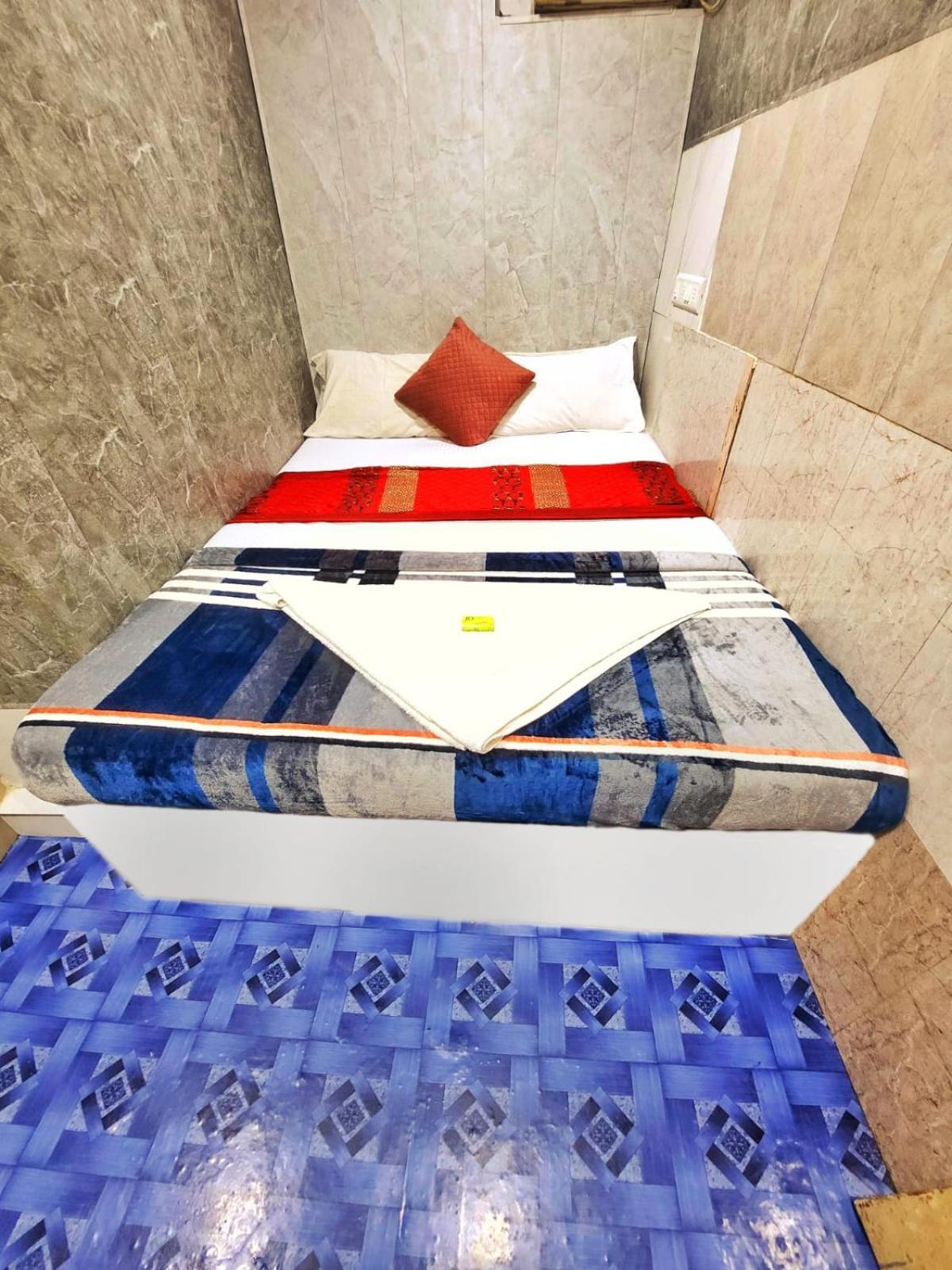 Amaan Hotel 孟买 外观 照片