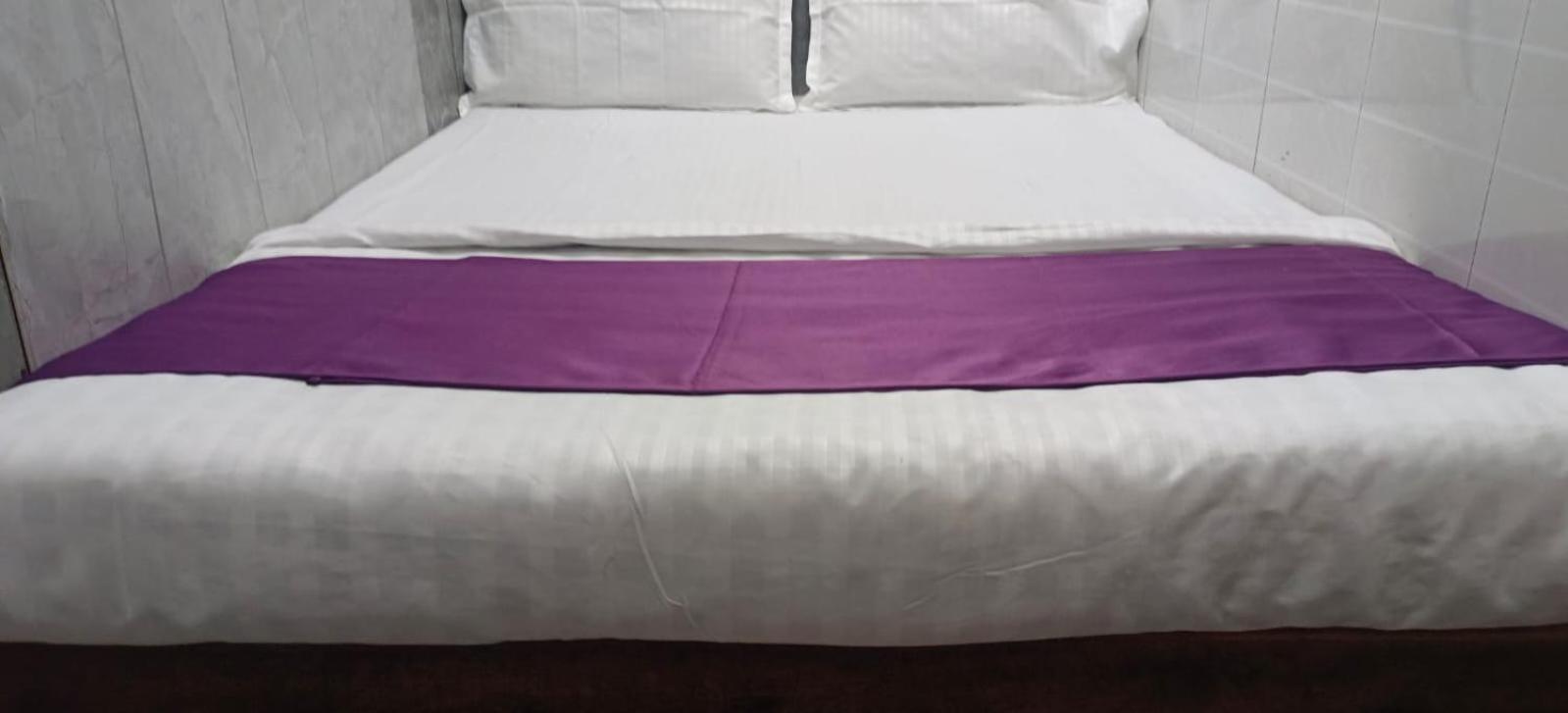 Amaan Hotel 孟买 外观 照片